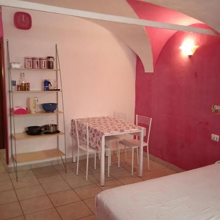 Appartement Casetta In Centro à Foligno Extérieur photo